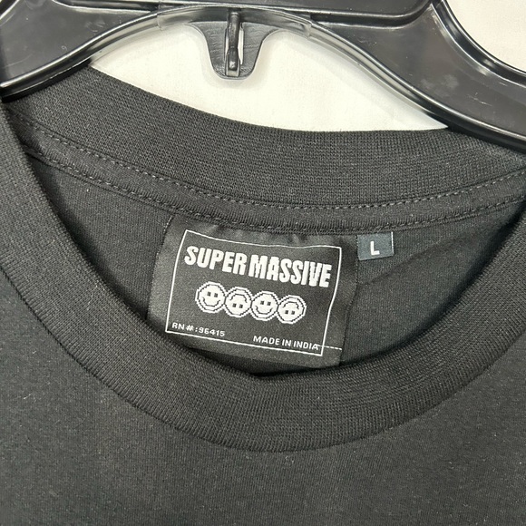 Supermassive Graphic T-shirt, Outlaw motorcycle graphic, Size Lrg & Color Black - Picture 7 of 7